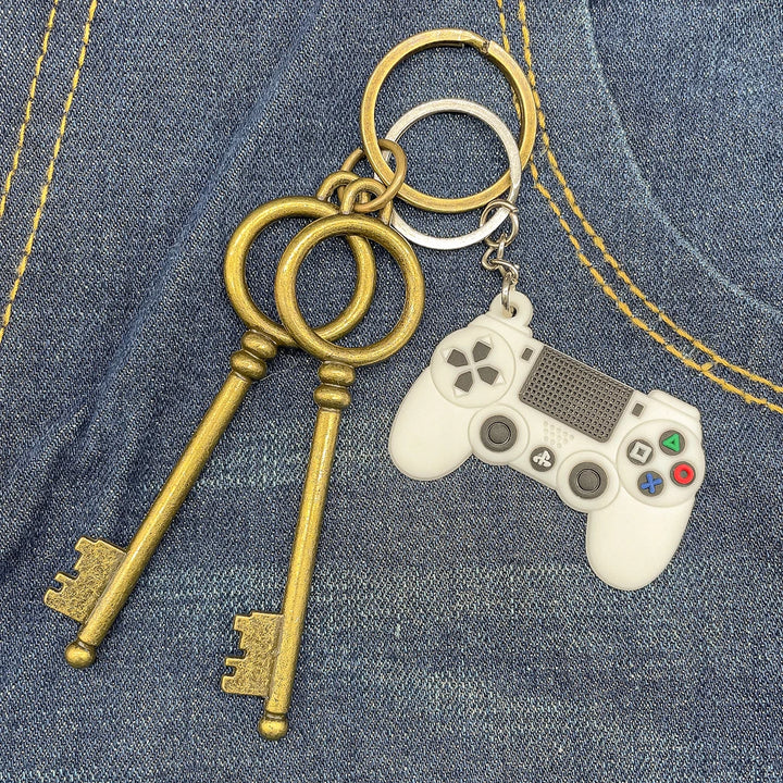 1PCS PVC new keychains Individual game machine key ring mini cartoon Gamepad Joystick fit boy schoolbag trinket birthday gifts